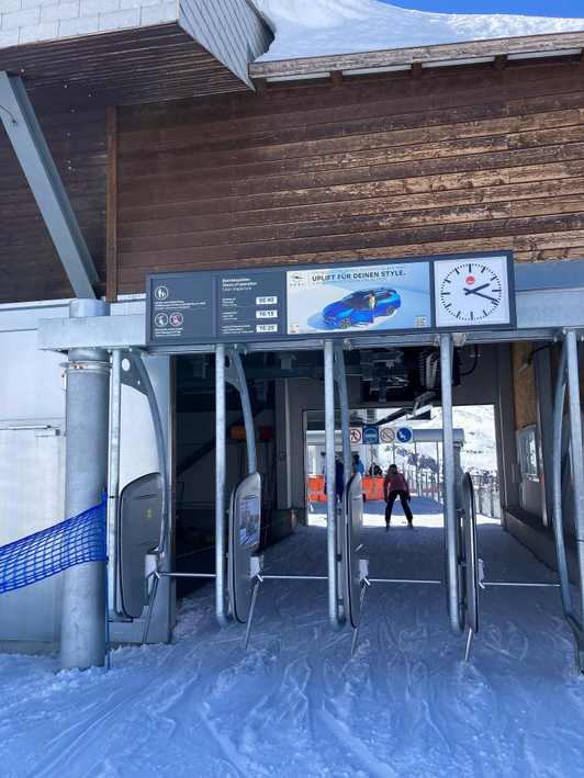 Uhrentafel Opel Andermatt