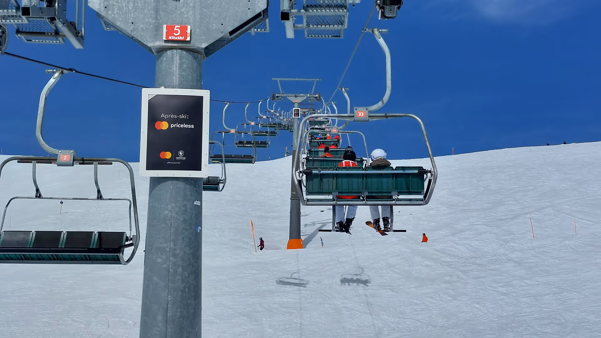 Mastenwerbung in der Schweiz bieten ideale Werbeflächen